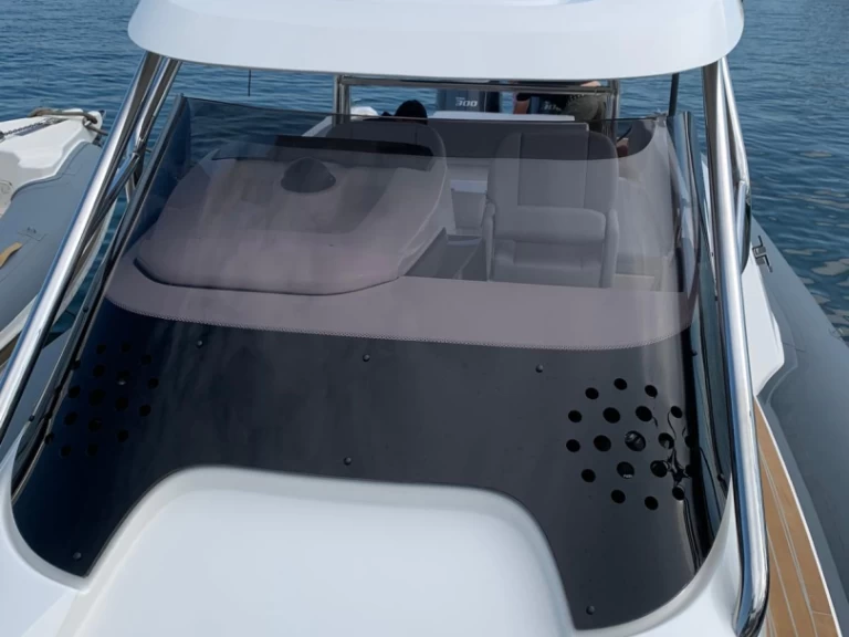 Pronajmout Motorová loď se skipperem či ne Joker Boat v Port du Lavandou