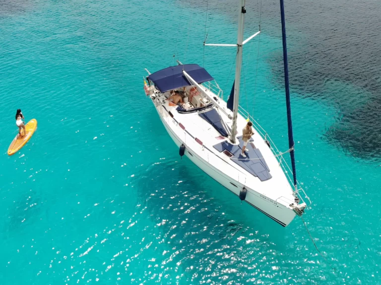 Plachetnice k pronájmu v Mahon Port za nejlepší cenu