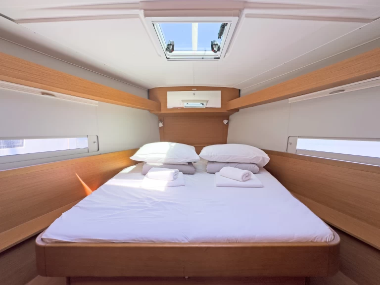 Pronájem lodi Skradin lákavé ceny Dufour 430