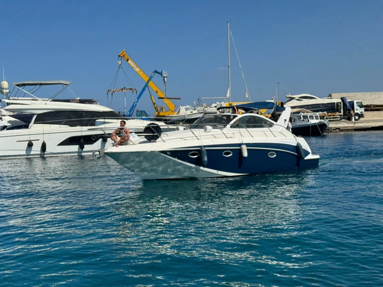 Pronajmout Motorová loď se skipperem či ne Prinz v Palermo