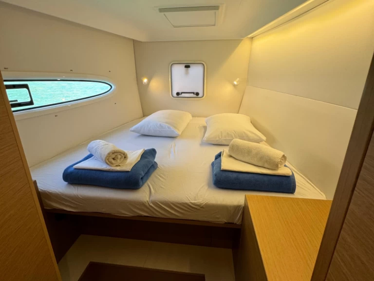 Pronájem lodi Komolac lákavé ceny Excess 14