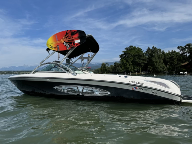 Pronájem Motorová loď v Sciez -Nautique Correct Craft SV 211