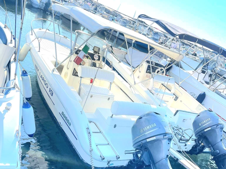 Pronájem lodi La Spezia lákavé ceny Key Largo 19