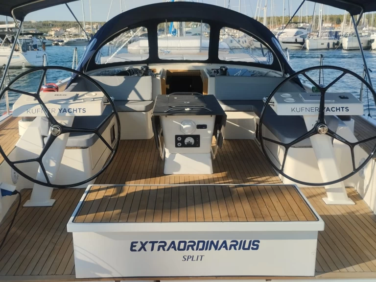 Pronájem Plachetnice D&D Yacht s licencí