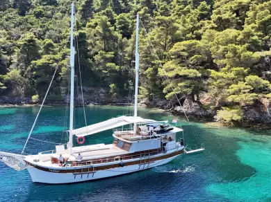 Pronájem lodi Split lákavé ceny 82
