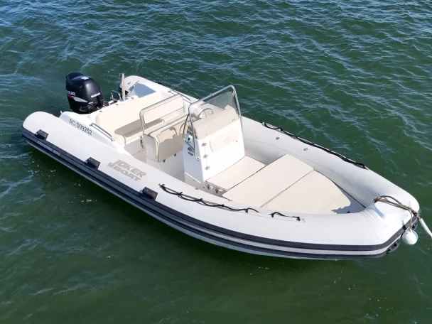 Pronájem lodi Joker Boat Coaster 600 v Grand Piquey na Samboatu