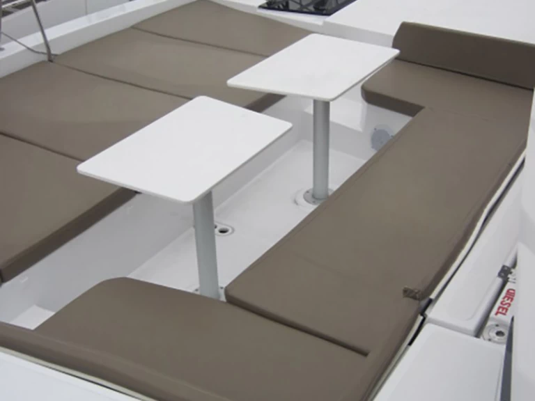 Katamarán k pronájmu v Capo d'Orlando za nejlepší cenu