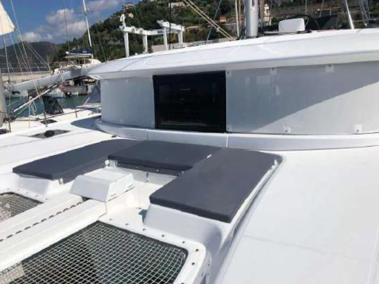 Pronájem jachty v Capo d'Orlando -Lagoon Lagoon 46 na Samboatu