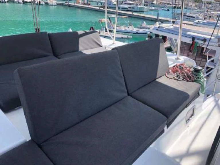 Pronajmout Katamarán se skipperem či ne Lagoon v Capo d'Orlando