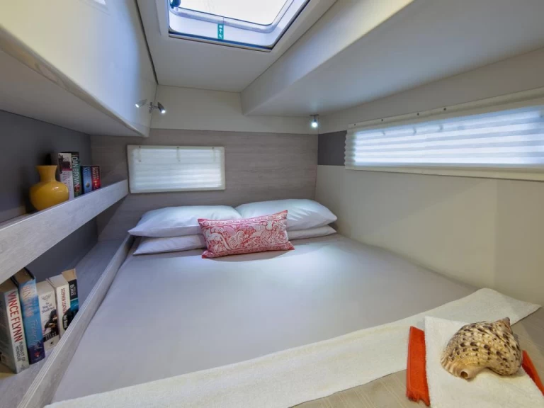 Pronájem lodi Preveza lákavé ceny Leopard 434 PC