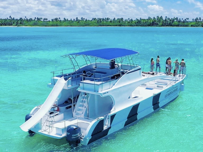 Pronájem lodi Bavaria BMB 380 v Punta Cana na Samboatu