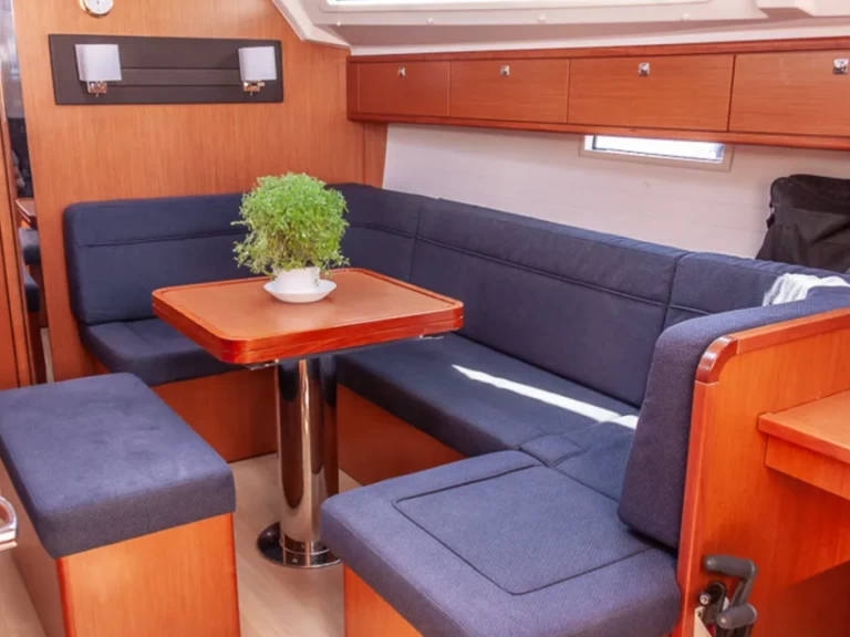 Pronájem lodi Bavaria Cruiser 41 v Lefkáda na Samboatu