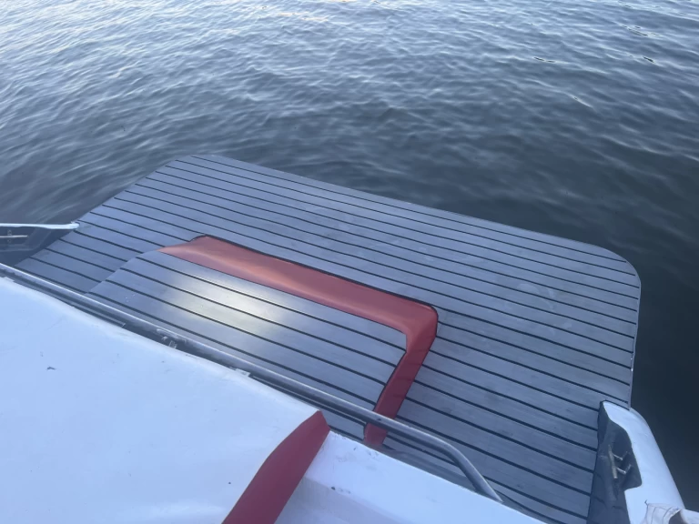 Pronájem lodi Régal Valenti 190 v Abejar na Samboatu