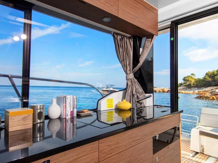 Pronájem Motorová loď v Pula -Jeanneau Merry Fisher 1095 Fly