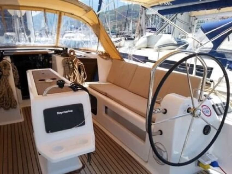 Pronájem lodi Dufour Dufour 425 Grand Large v Fethiye na Samboatu