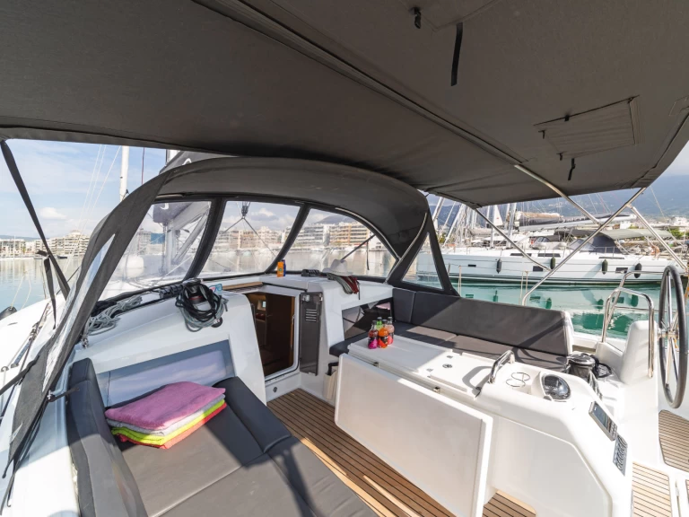 Pronájem lodi Jeanneau Sun Odyssey 440 v Deme of Volos na Samboatu