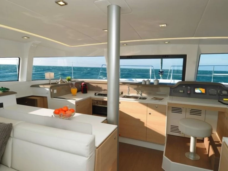 Pronajmout Katamarán se skipperem či ne Bali v Praslin Island