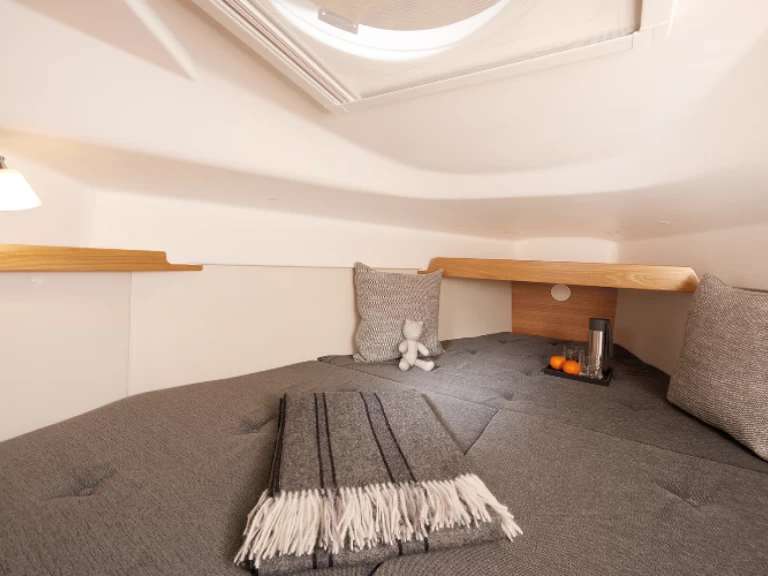 Pronájem Katamarán Quorning Yachts s licencí