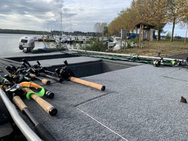 Pronajmout Motorová loď se skipperem či ne La Maltiere v Lacanau