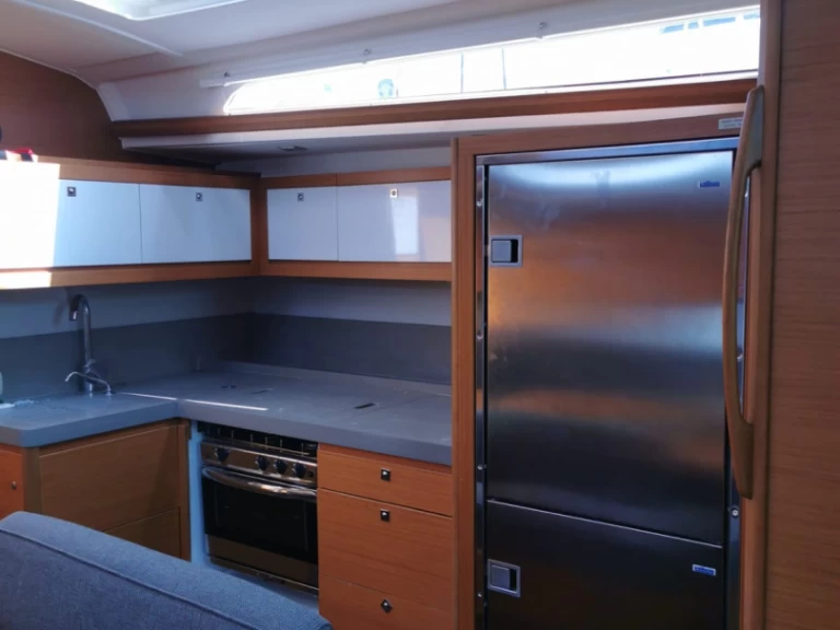 Pronájem Plachetnice v Alimos -Dufour Dufour 470