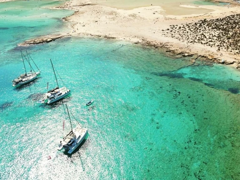 Pronájem lodi Heraklion Municipality lákavé ceny Lagoon 450 F