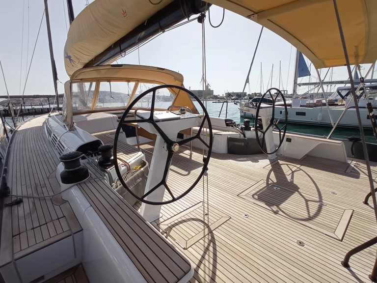 Pronájem Plachetnice v Primošten  -Bénéteau First 53