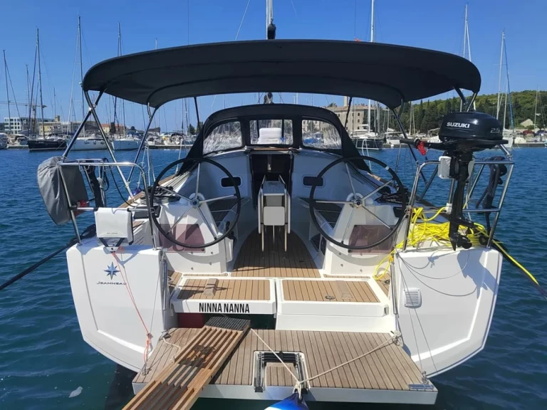Pronájem lodi Jeanneau Sun Odyssey 349 v Pula na Samboatu