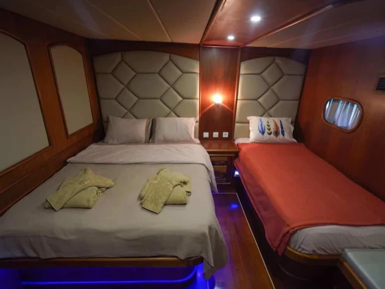 Pronajmout si  Prenses Esila v Marmaris