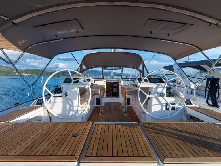 Pronájem lodi Bavaria Bavaria C45 v Lefkáda na Samboatu