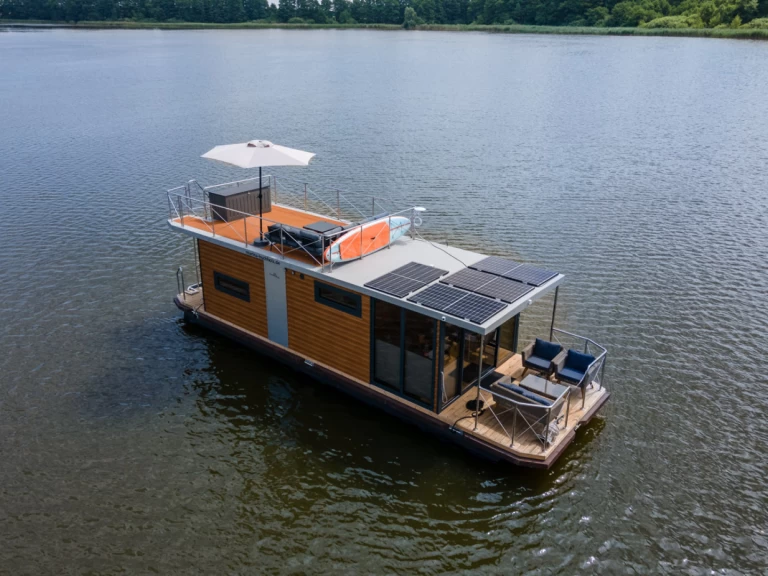 Rivo Campi 340 jednotlivci a charterové společnosti v Buchholz City