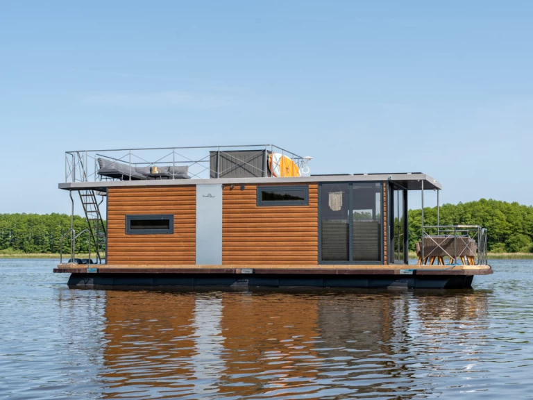 Pronajmout si Rivo Campi 340 v Buchholz City