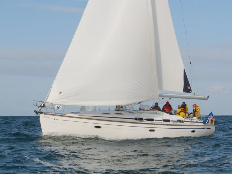 Pronajmout si Bavaria Cruiser 46 v Heiligenhafen