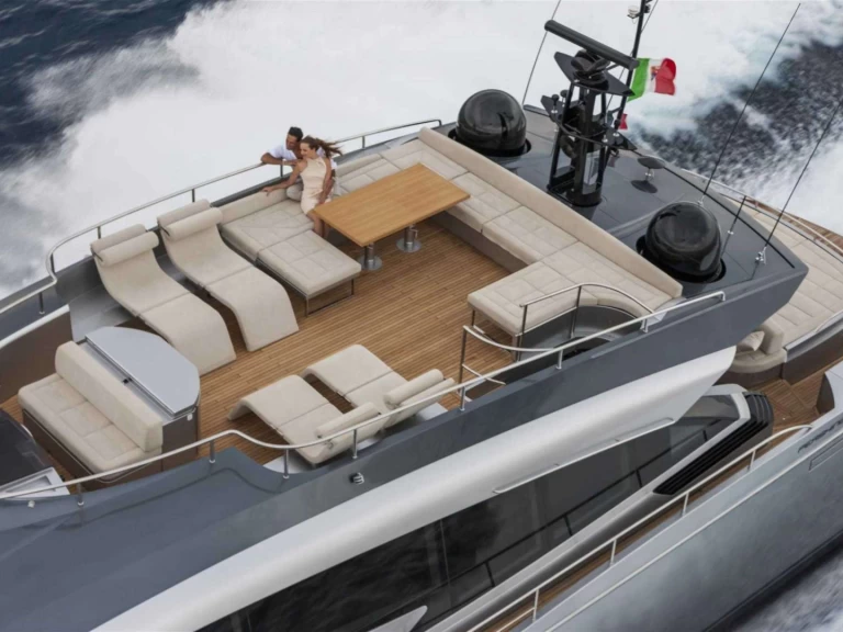 Pronajmout si Pershing Naav v Bahamy