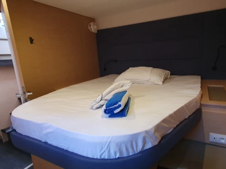 Pronajmout Katamarán se skipperem či ne Fountaine Pajot v Donji Seget