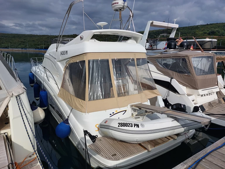 Pronájem lodi Punat lákavé ceny Beneteau Antares 42 Fly