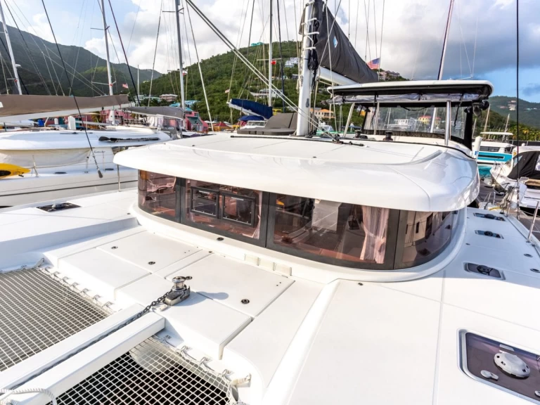 Pronájem lodi Lagoon Lagoon 42 v Road Town na Samboatu