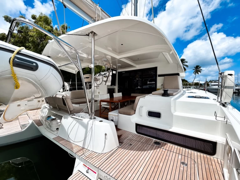 Pronajmout Katamarán se skipperem či ne Lagoon v Road Town