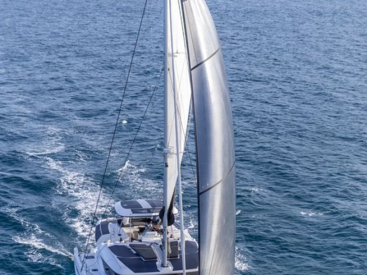 Lagoon Lagoon 51 jednotlivci a charterové společnosti v Road Town