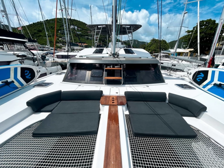 Katamarán k pronájmu v Road Town za nejlepší cenu