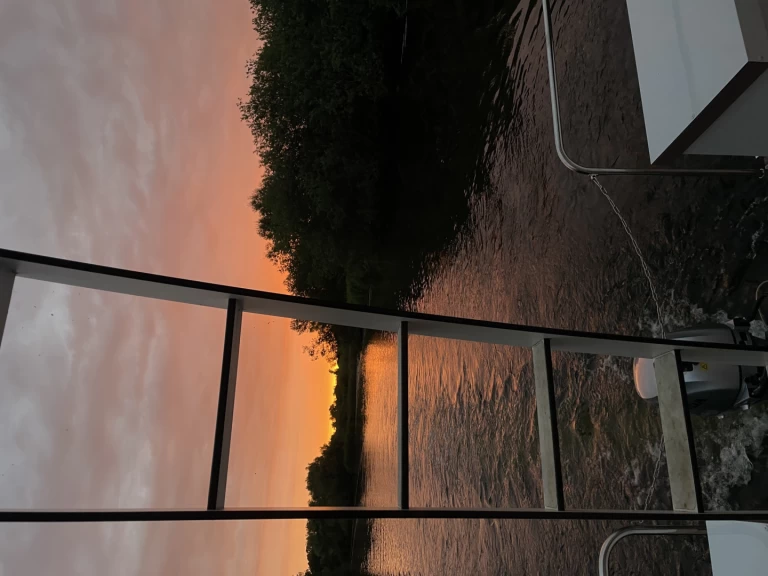 Pronajmout Říční loď se skipperem či ne Rolly v Malchow