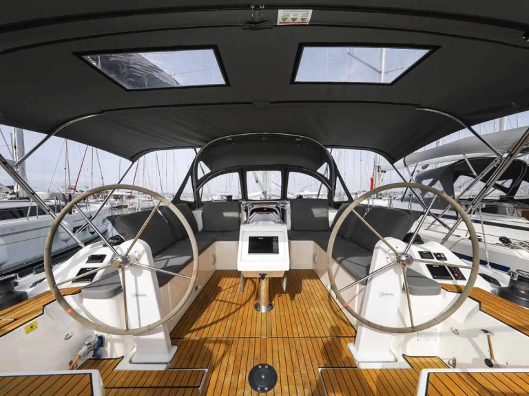 Plachetnice k pronájmu v Trogir za nejlepší cenu