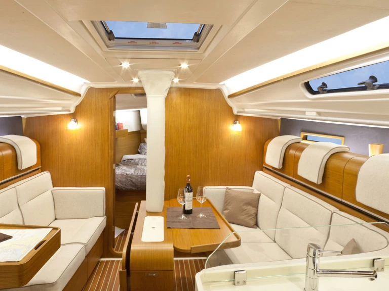 Plachetnice k pronájmu v Biograd Na Moru za nejlepší cenu