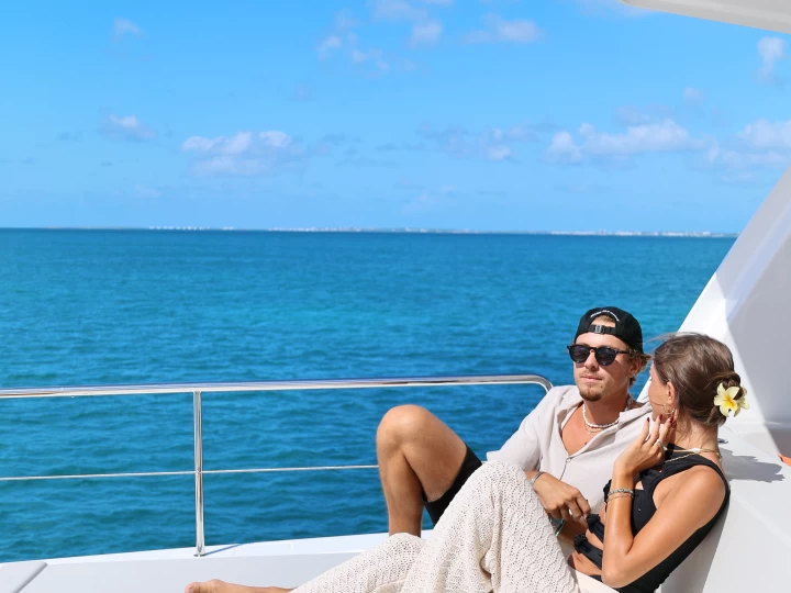 Robertson and Caine leopard 53 jednotlivci a charterové společnosti v Gustavia