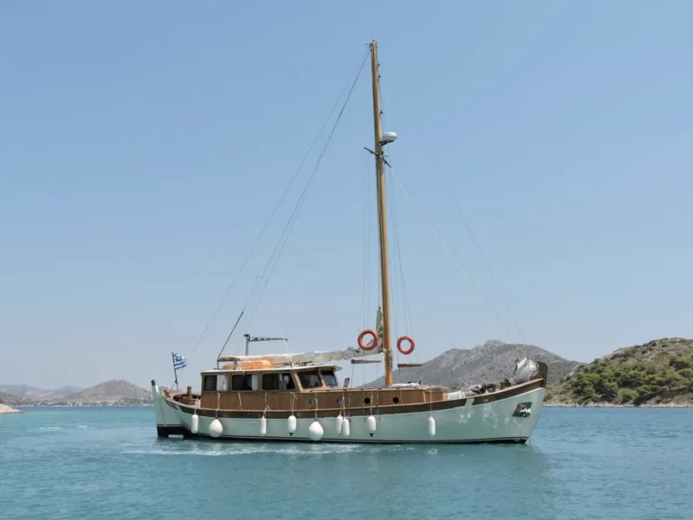 Pronájem Plachetnice v Pórto Chéli -Traditional Mediterenean Cruiser
