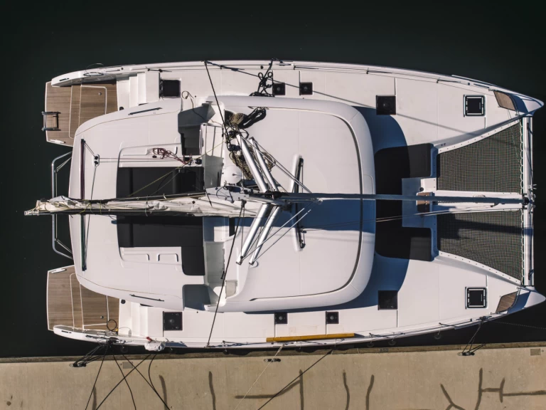 Lagoon Lagoon 46 jednotlivci a charterové společnosti v Šibenik 