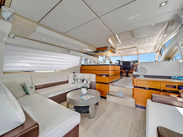 Pronájem Plachetnice Azimut s licencí