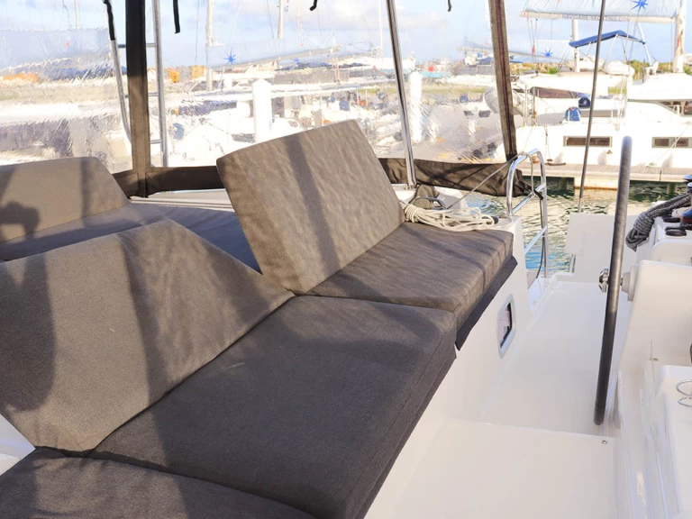 Pronájem lodi Lagoon Lagoon 46 v Marsh Harbour na Samboatu