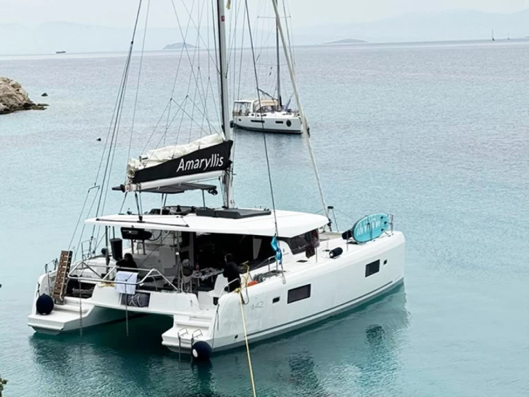 Pronájem lodi Lagoon Lagoon 42 v Alimos na Samboatu