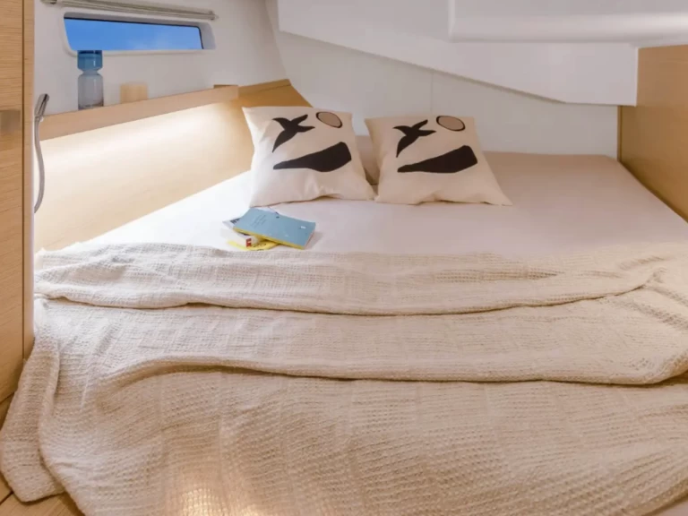 Pronájem lodi Marseille lákavé ceny Hanse 410