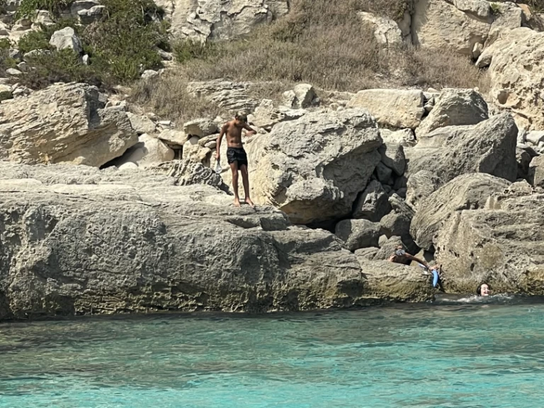 Pronájem jachty v Trapani -Altamarea WAVE 35 na Samboatu